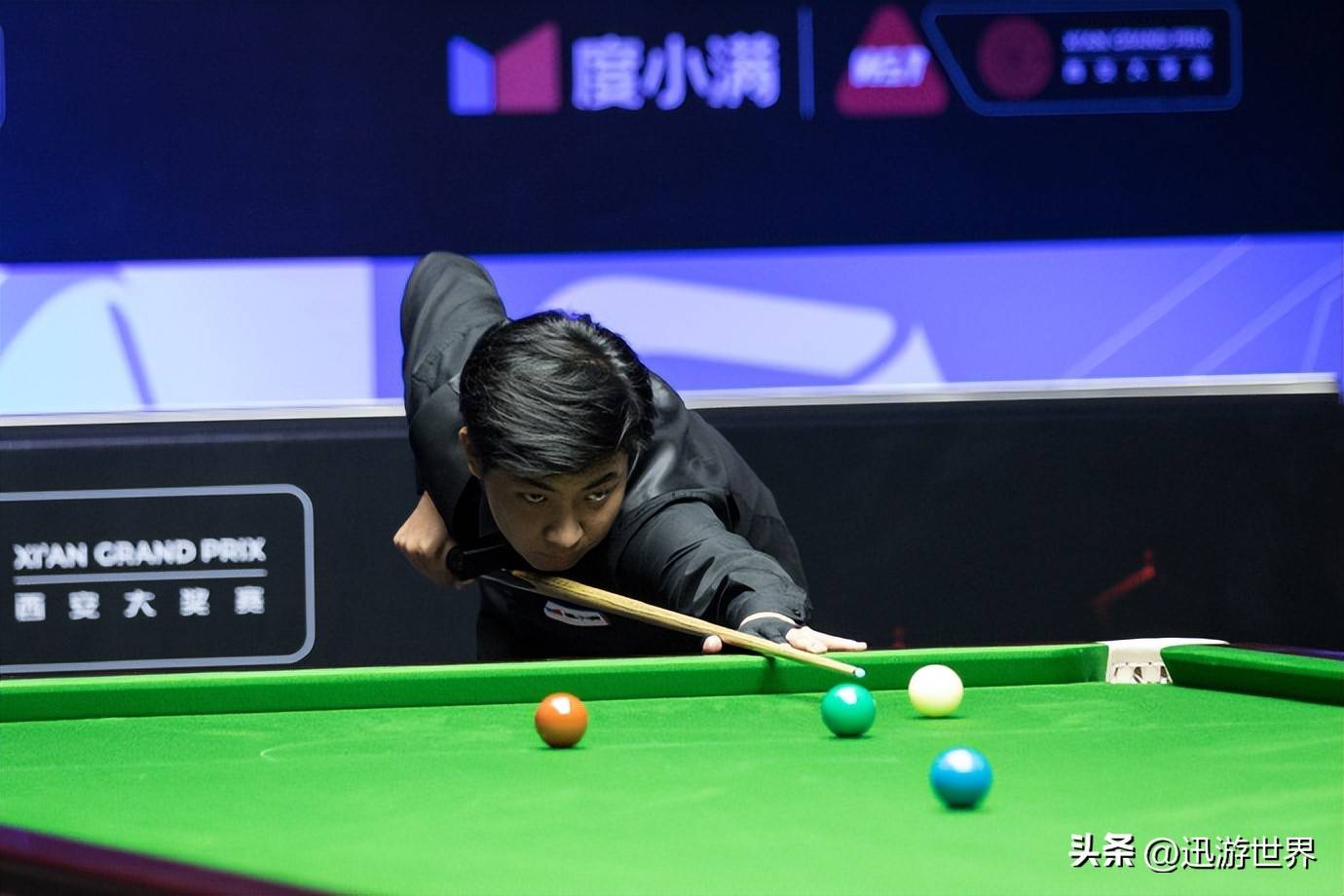 与此同时 与此同时