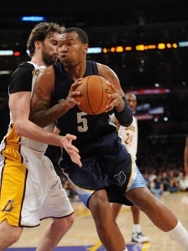 织圭的防守 织圭的防守