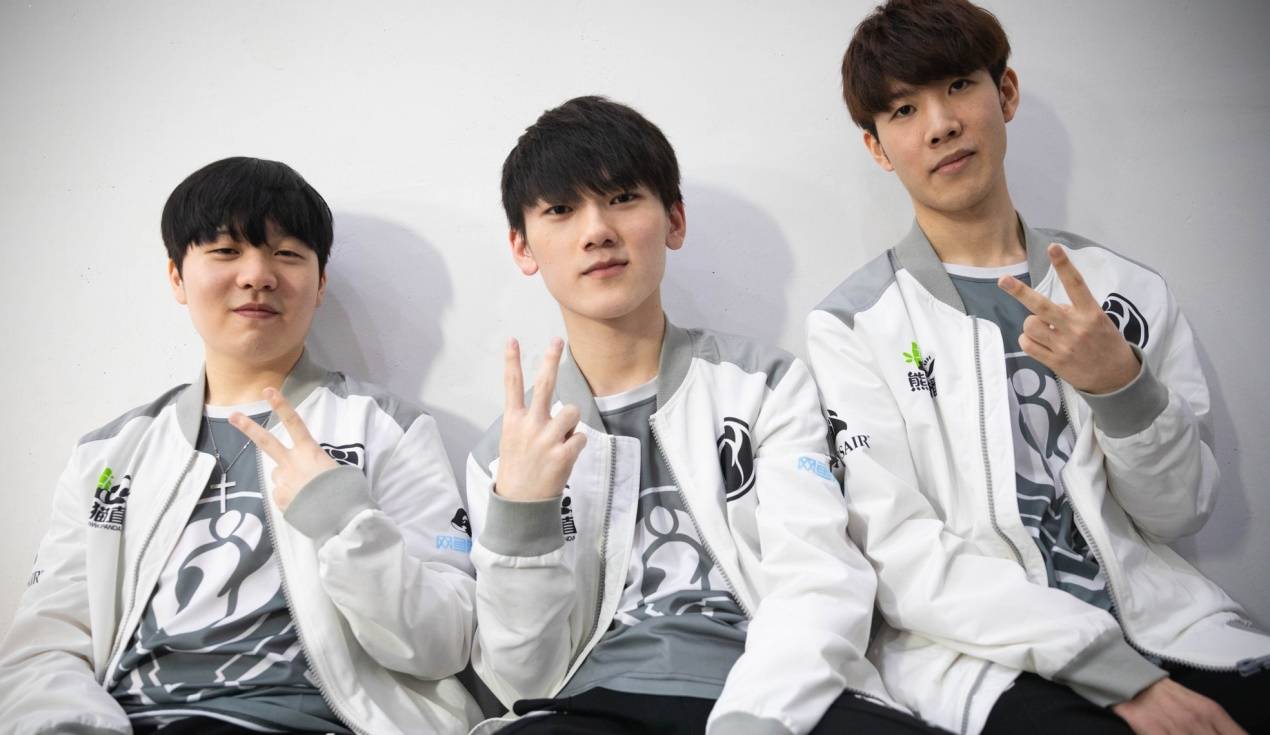 体育欧联杯半决赛：握手言和 马赛1-1亚特兰大