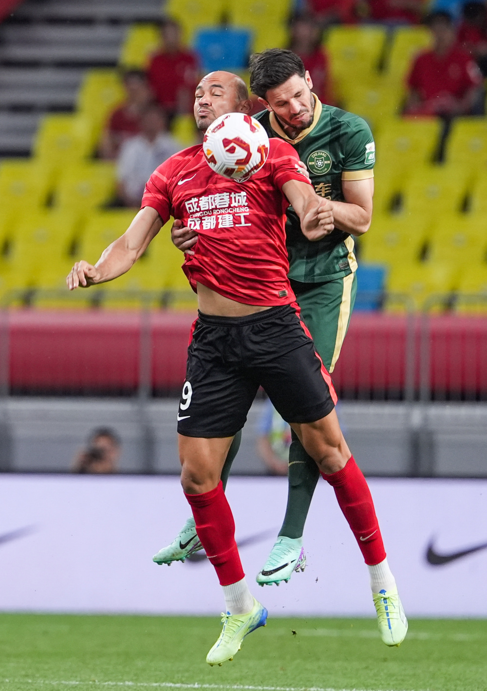 帕斯对足球 帕斯对足球