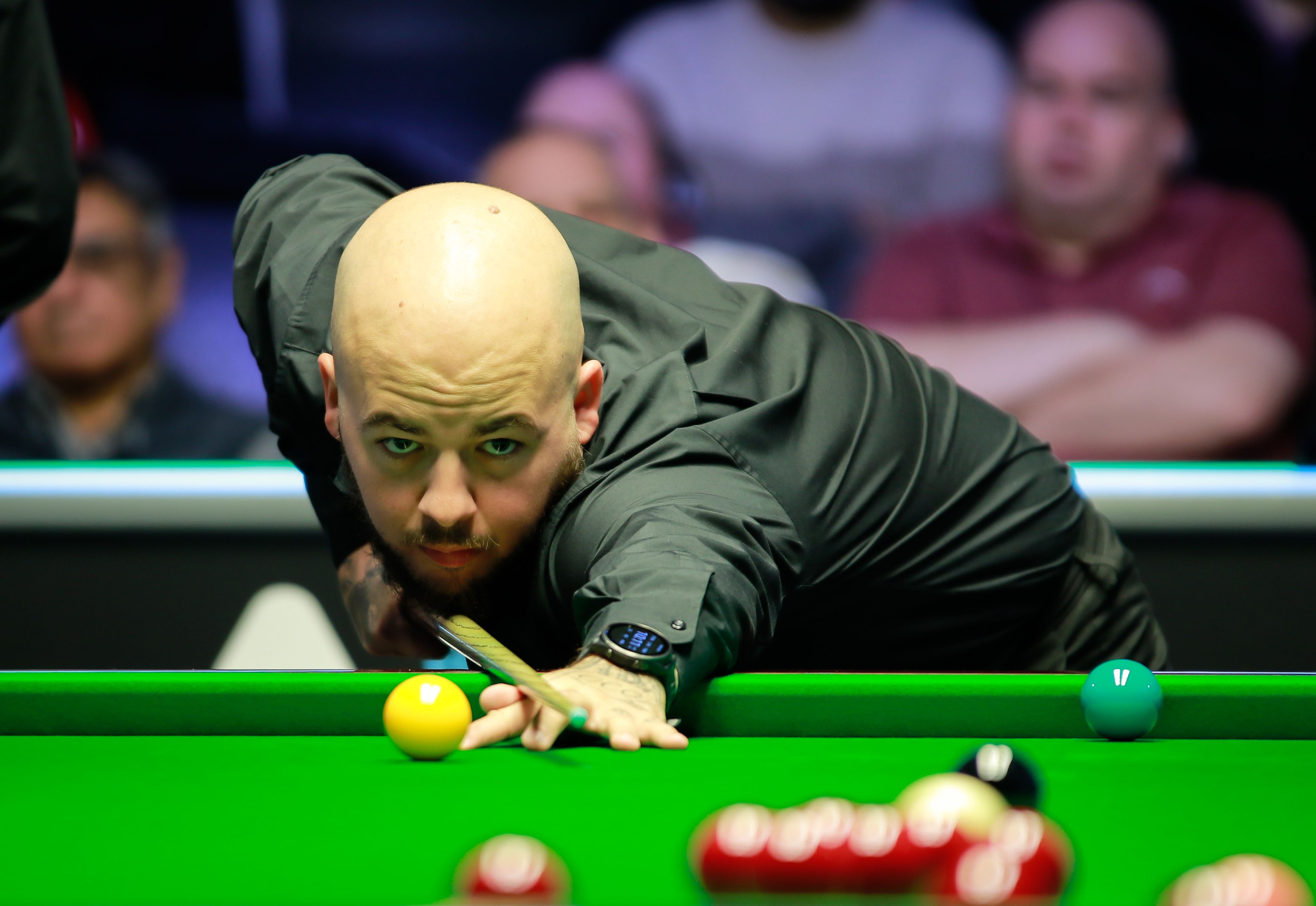 仅让湖人球 仅让湖人球